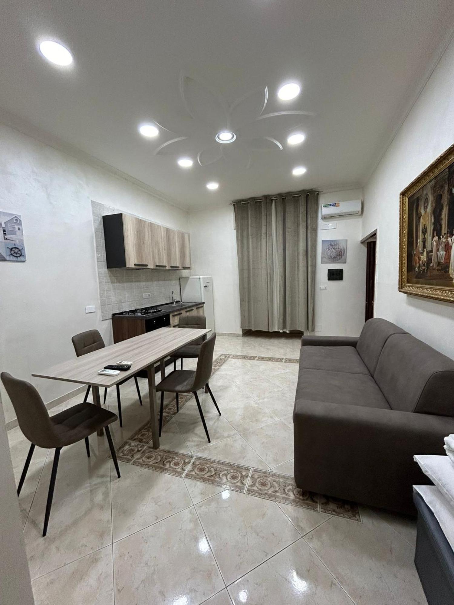 Апартаменты Dora House Valentino Неаполь Экстерьер фото
